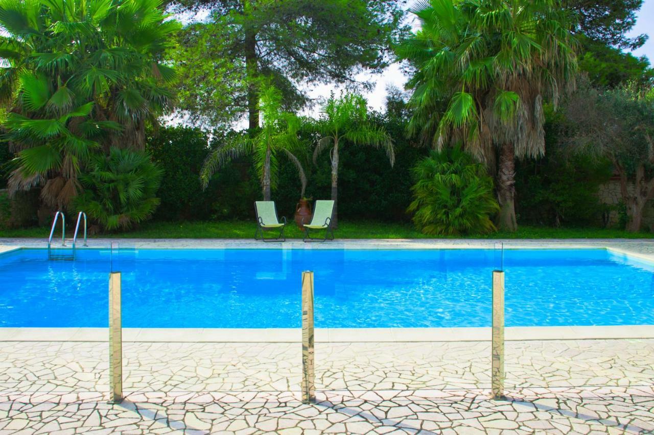 Villa Panagias Tis Loreto Zollino ภายนอก รูปภาพ